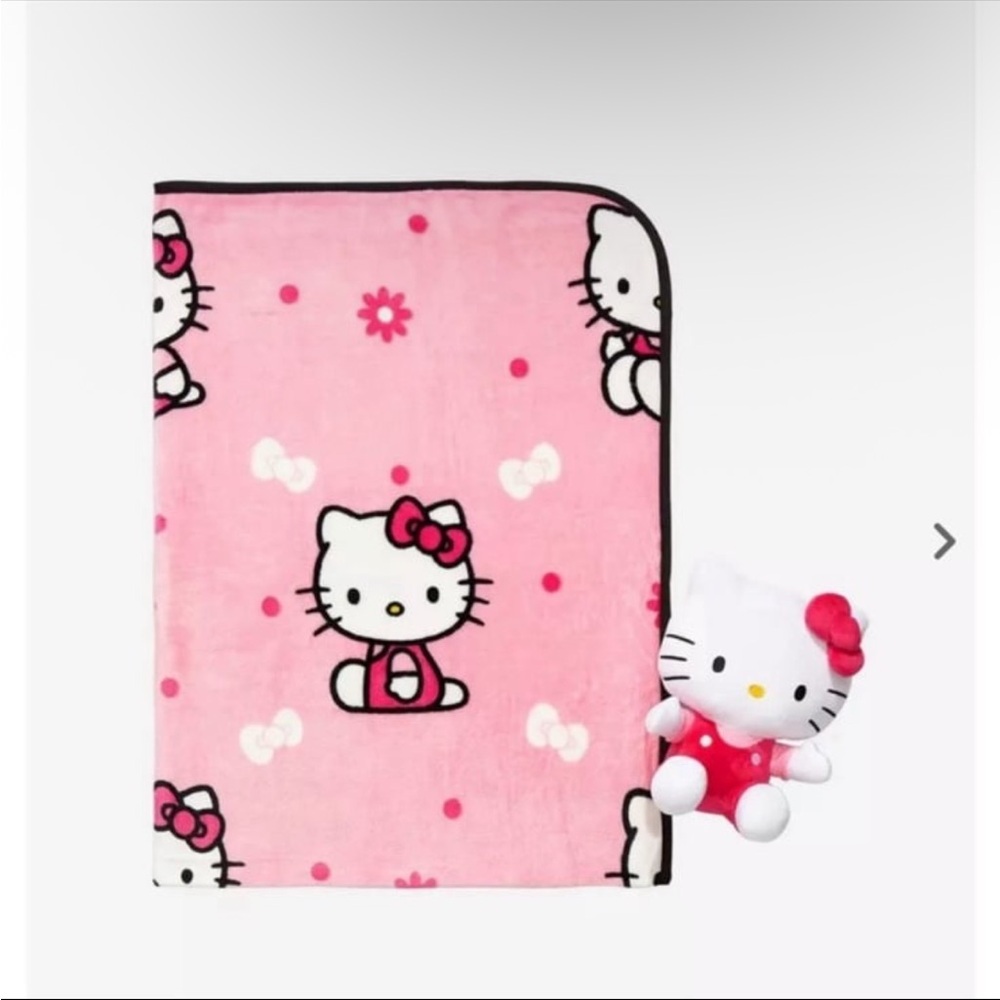 HELLO KITTY PLUSH AND THROW BLANKET SET NEW IN PACKAGE SANRIO